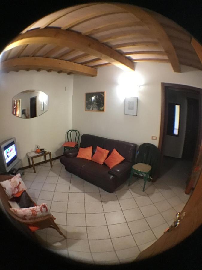 Residence Baia Vallugola Castel di Mezzo Bagian luar foto