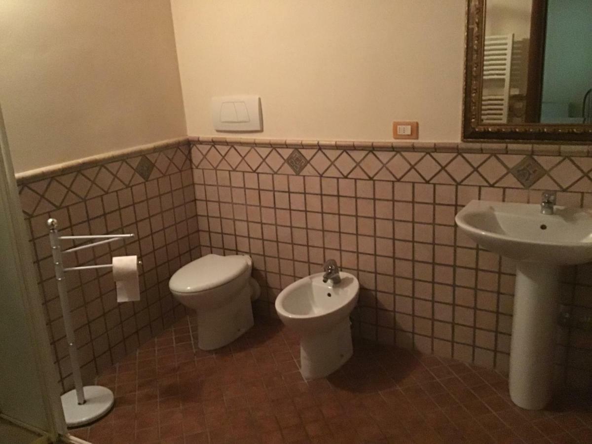 Residence Baia Vallugola Castel di Mezzo Bagian luar foto
